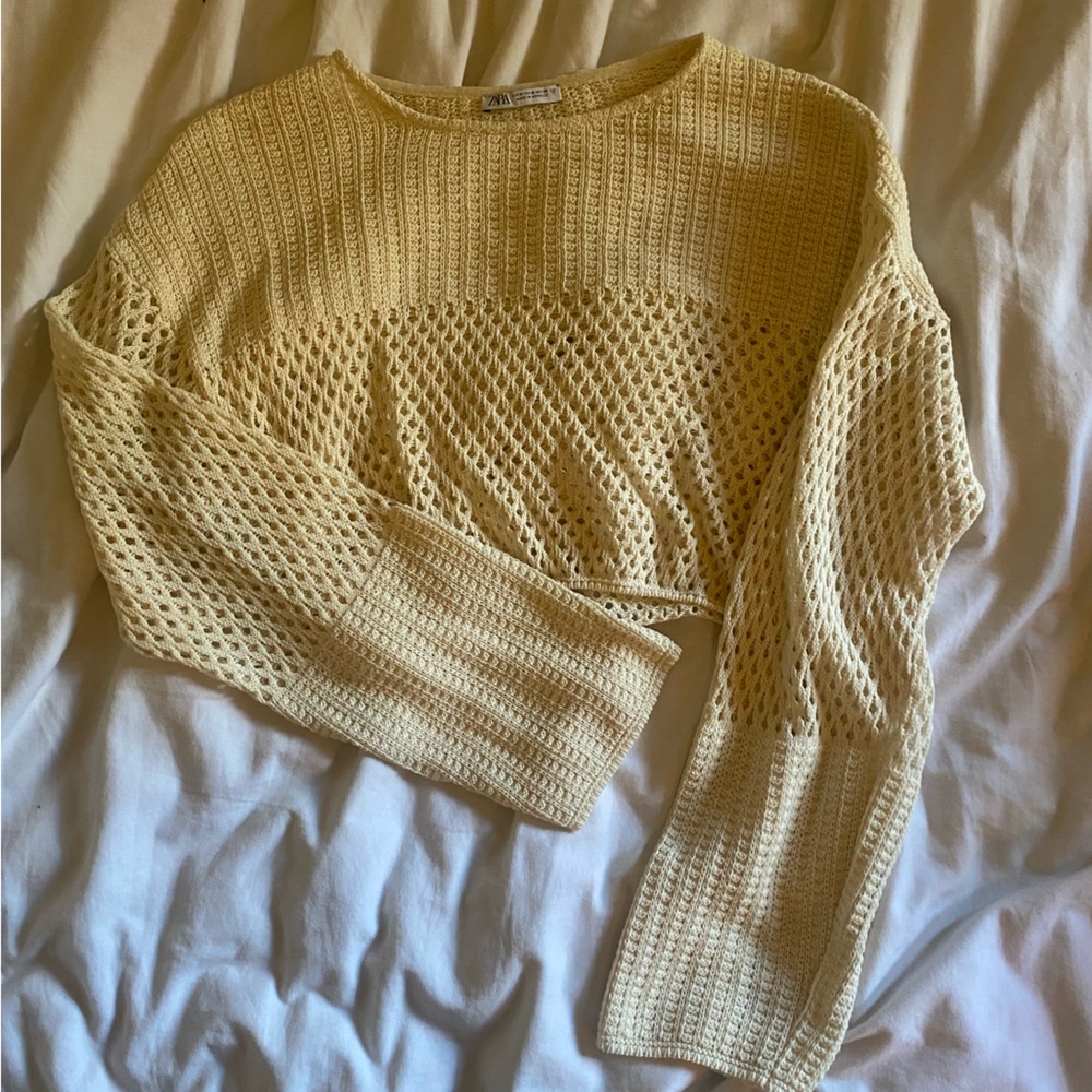 ZARA Cropped Crochet Sweater